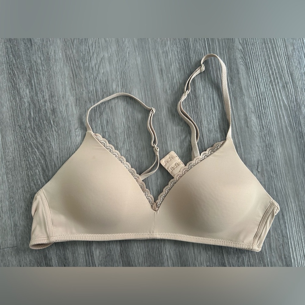Aerie Cream Lace Accent Bra